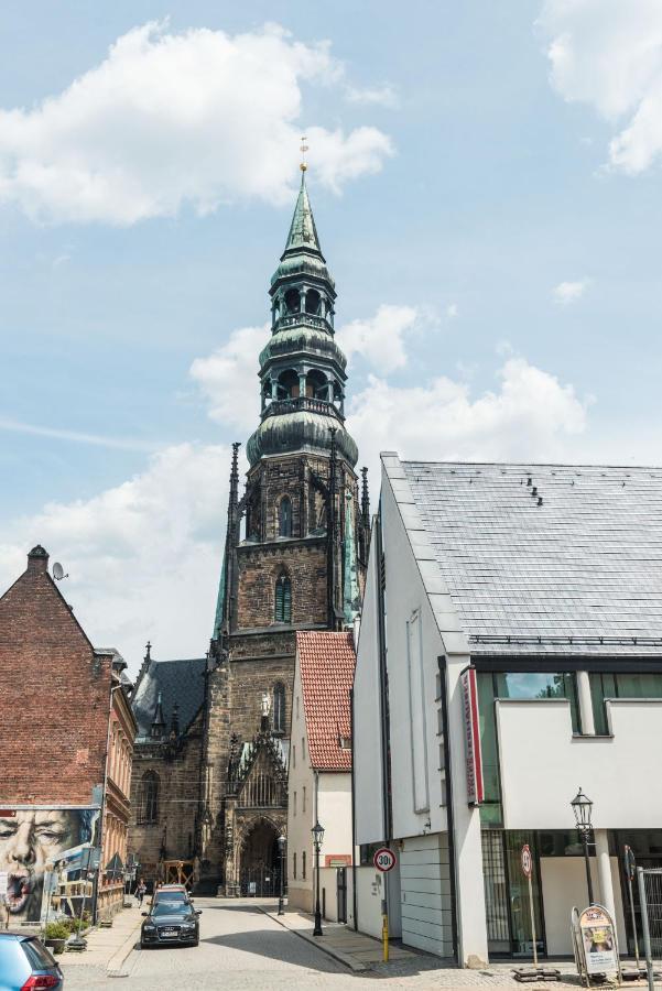 Apartmenthaus am Dom Junior Suite Zwickau Exterior foto